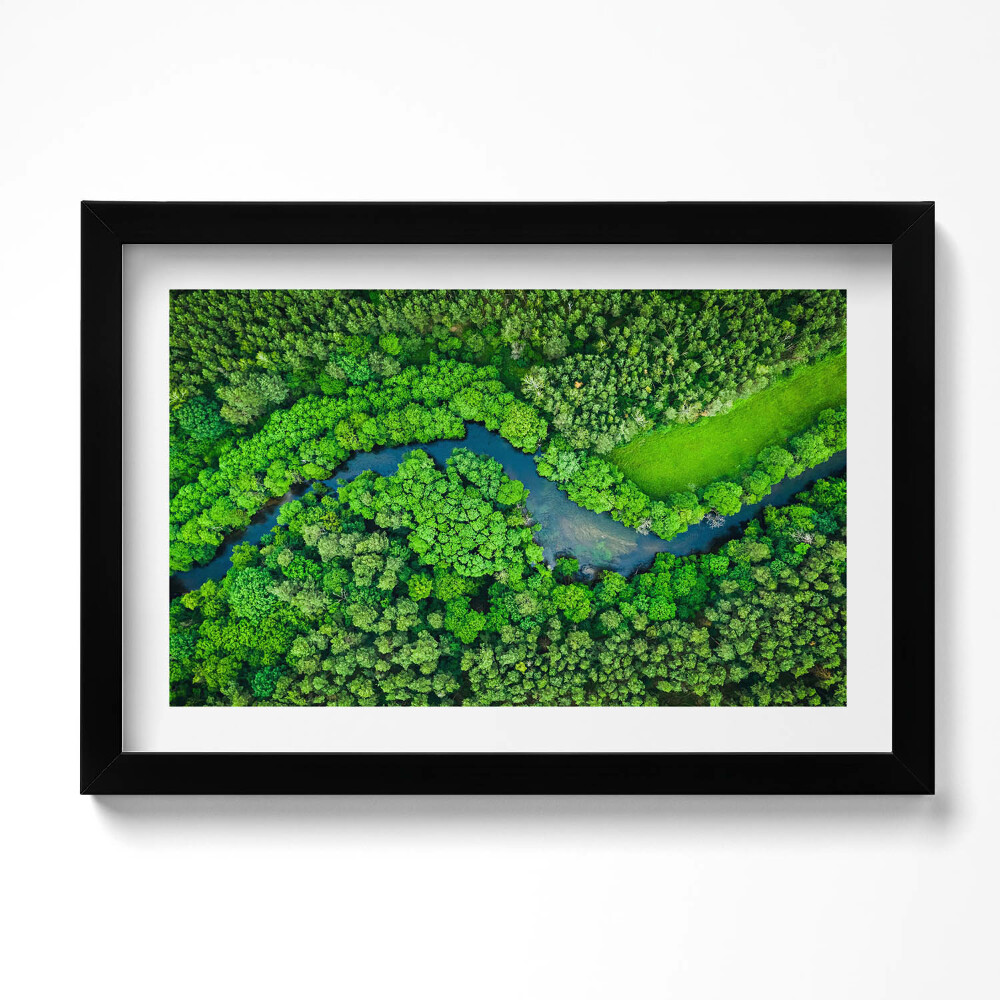 Kép keretben Erdő és folyó madártávlatból