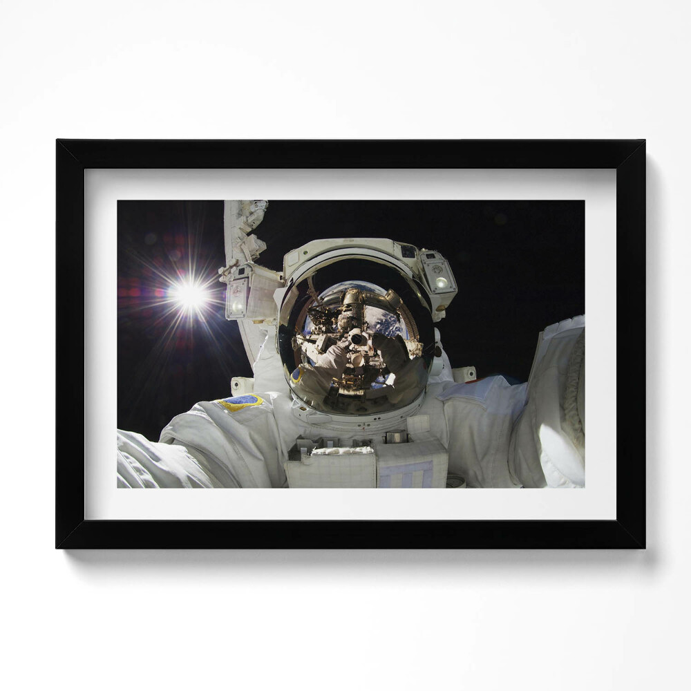 Keretezett kép Űrhajós az űrben NASA