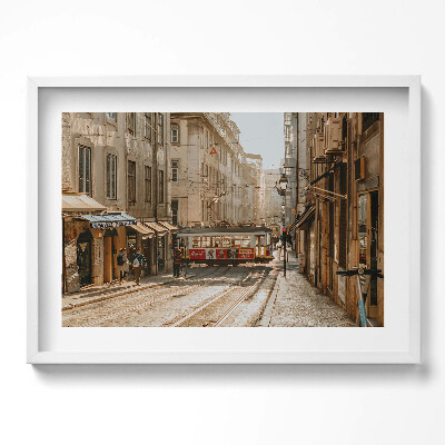 Kép keretben Városi utca villamossal