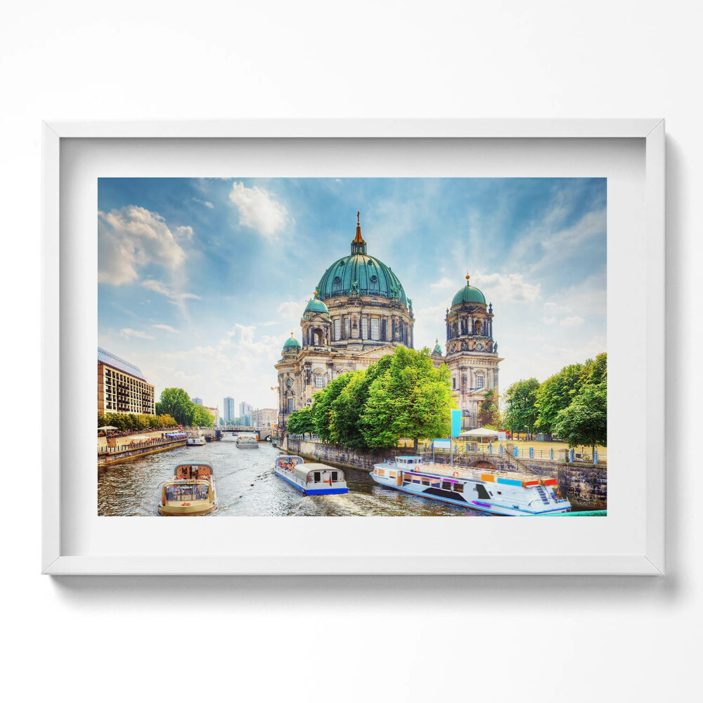 Kép keretben Dóm és csónakok a vízen