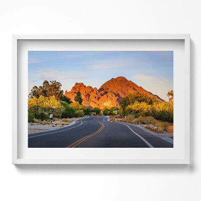 Kép keretben Hegyek és kanyargós út