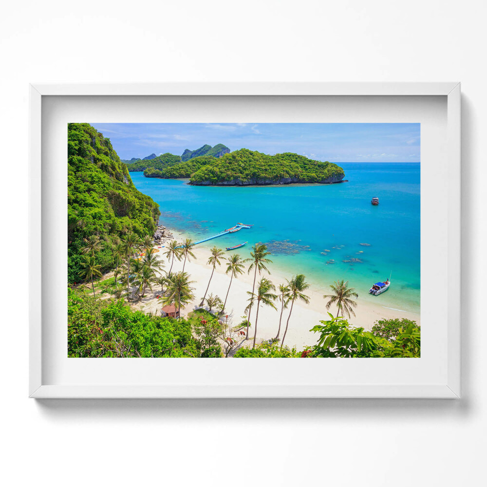 Kép keretben Trópusi tengerpart hajók pálmafák