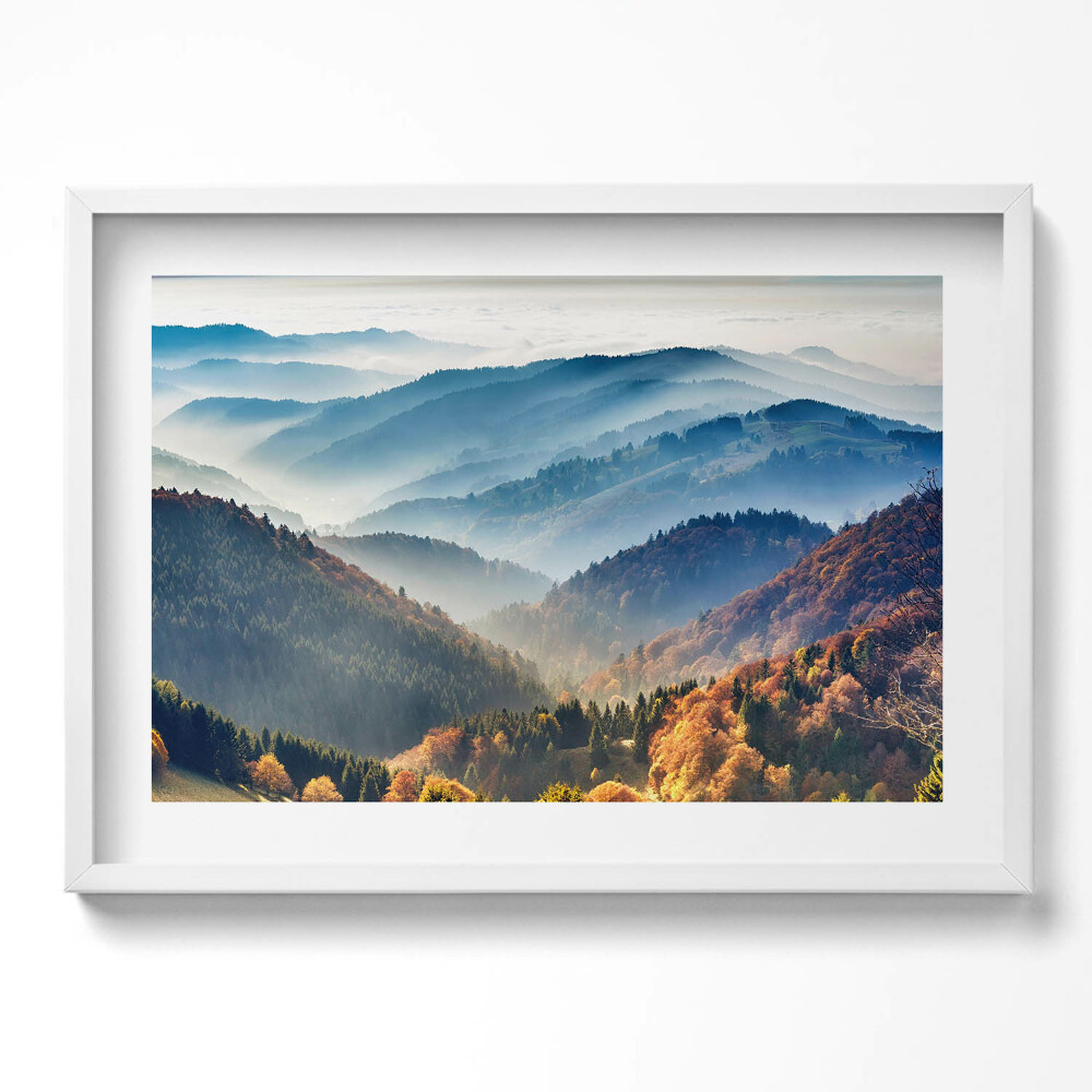 Kép keretben Hegyek és erdők ködben