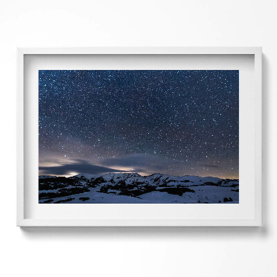 Kép keretben Csillagos égbolt hegyek felett