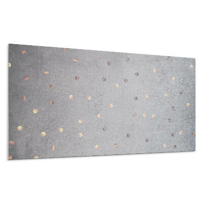 Falpanel Minta lyukakkal a háttérben