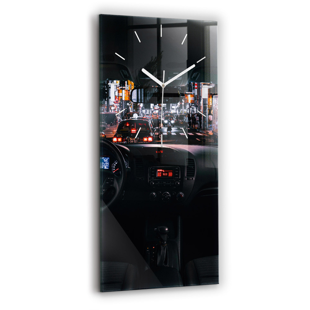 Négyszögletes üvegóra Autó Tokióban