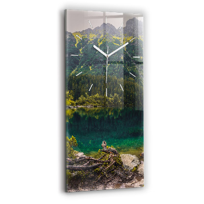 Négyszögletes üvegóra Morskie Oko a Tátrában