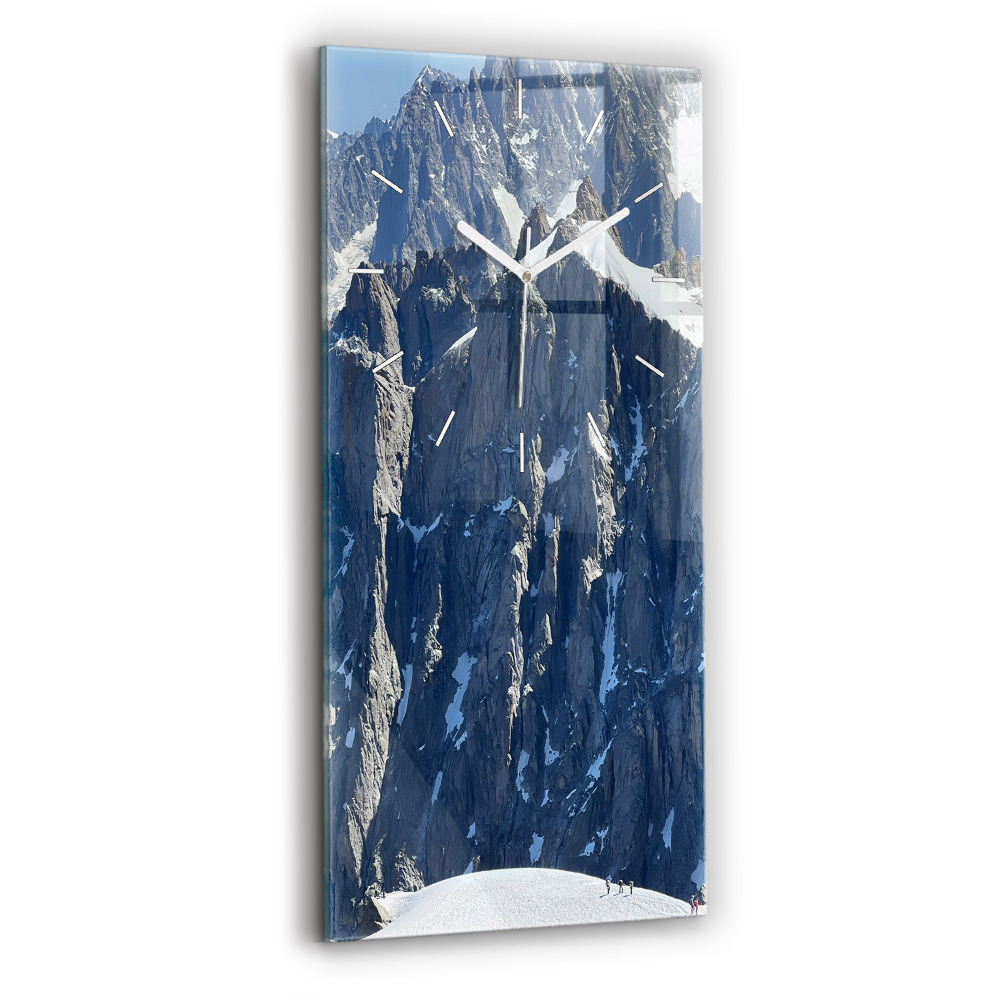 Négyszögletes üvegóra Az Alpok télen