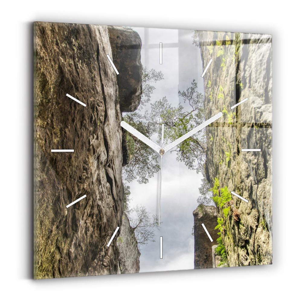 Szögletes üvegóra Sziklaváros a Cseh Köztársaságban